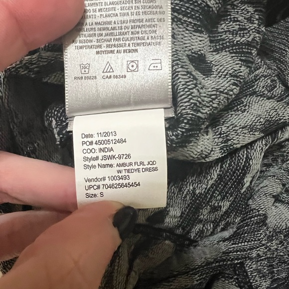 NWT - Jessica Simpson Floral Sundress - Black and Cream - Size Small - Picture 13 of 13